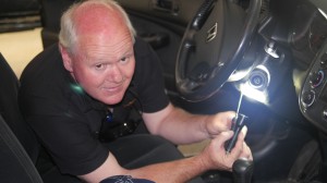 Removing Honda Ignition Jammed - Mr. Locksmith Automotive