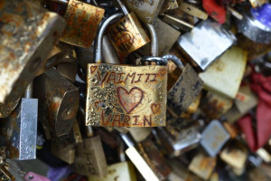 Love Locks Pont Des Arts Bridge - Mr Locksmith