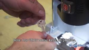 How-To-Cut-A-Kwikset-Key-Triton-Key-Machine-Mr-Locksmith