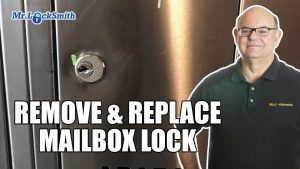 y Mr Locksmith