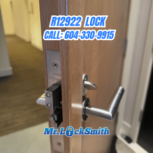 R12922 lock